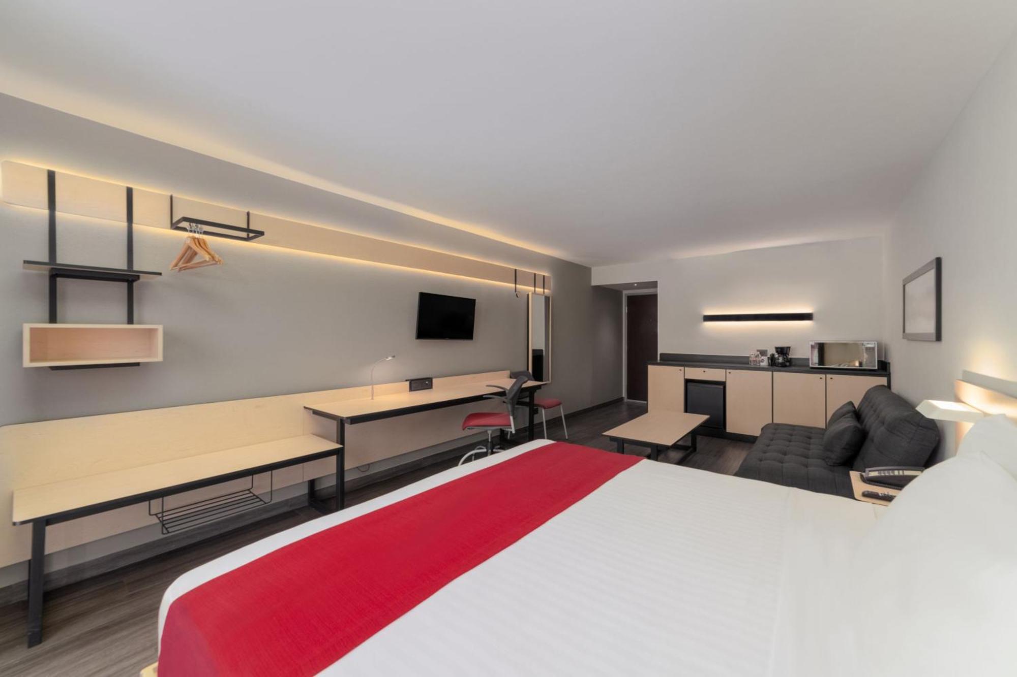 ซิตี้ เอ็กซ์เพรส สนามบินซิเลา Hotel ภายนอก รูปภาพ